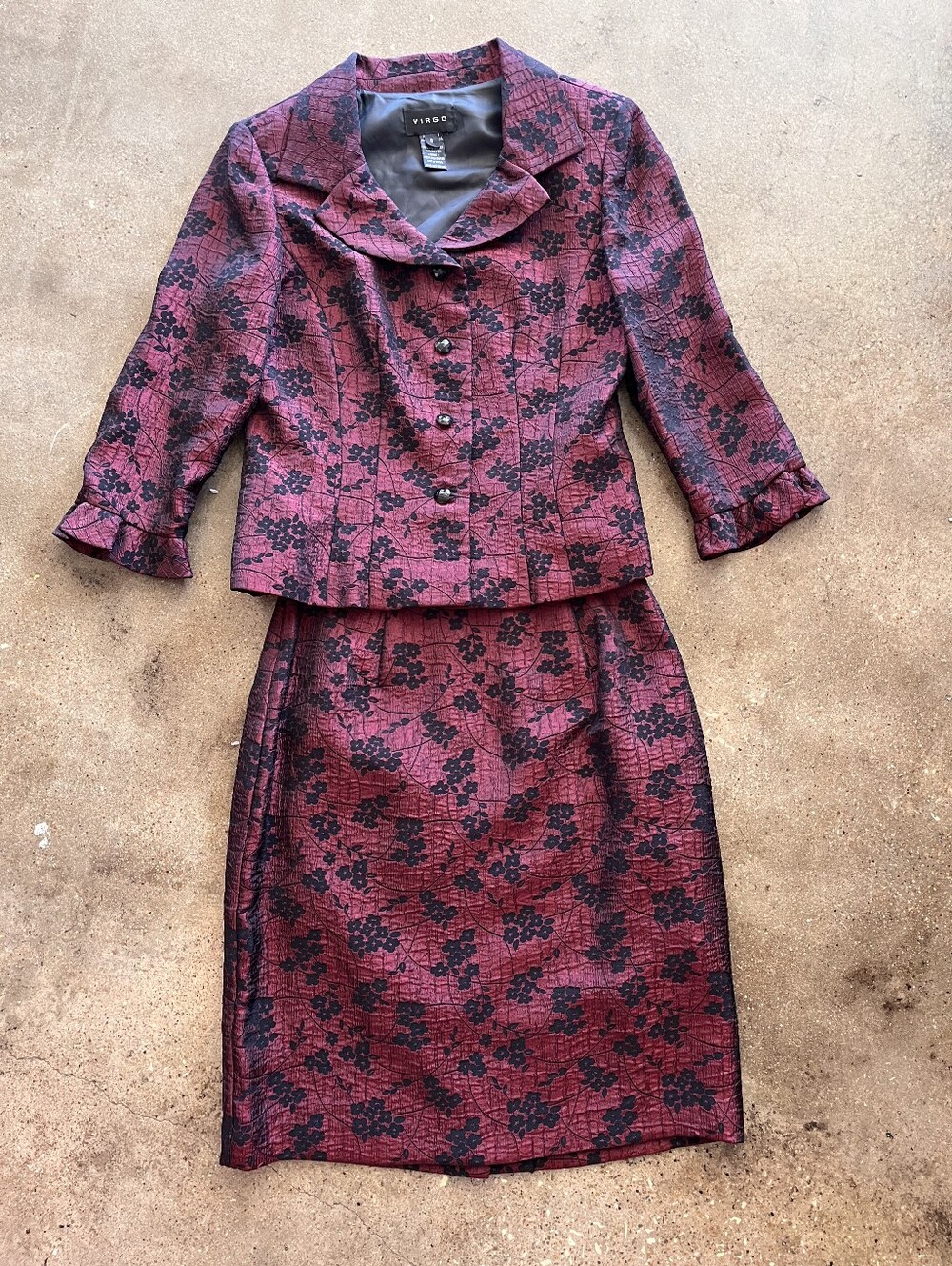 Virgo Burgundy and Black Floral Pencil Skirt